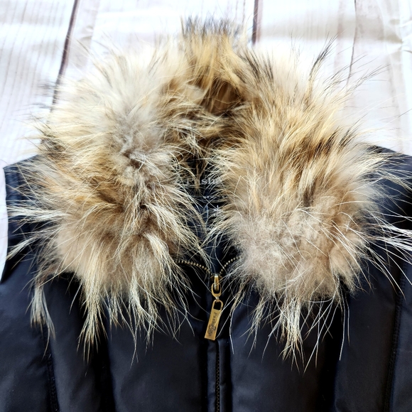 Pasha & Jo Raccoon Fur Down Quilted Vest Black | Size L - Picture 4 of 9